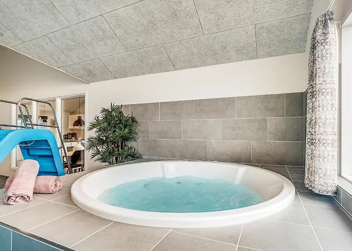 Cozy In With Sauna 펜션 *